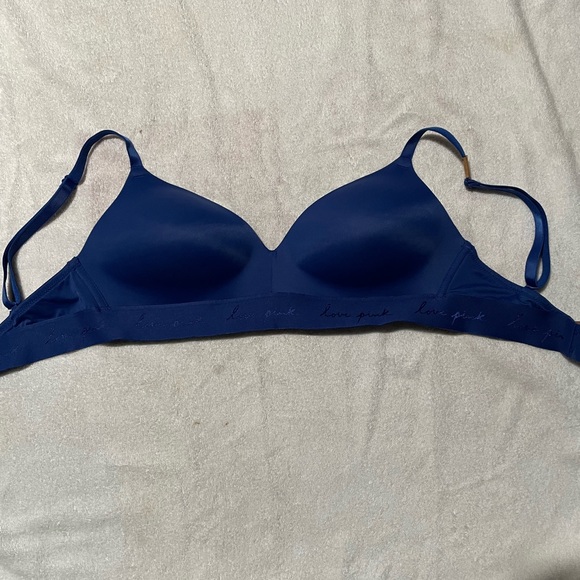 New Victoria Secret Wear Everywhere Wireless Push Up Blue Padded Multiway Bra - Picture 8 of 11